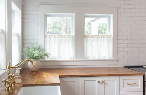 Downtown Zephyrhills House | Cozy & Bright Fully Renovated Coastal Cottage
