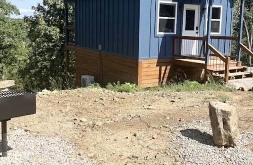 Rockwell Cabin | Cozy Cabin 3 -A nature lover's retreat!