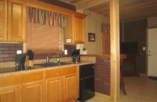 Inverness Cabin | Cozy Cabin in riverfront resort