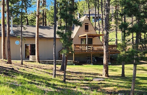 Hill City Cabin | Cozy Cabin in the Hills