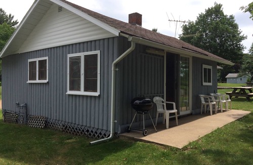 Crandon Cabin | Cozy Cabin on Beautiful Lake Metonga