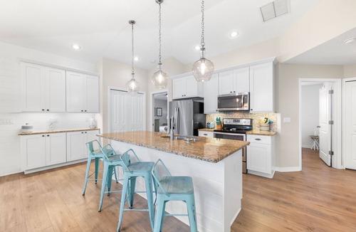 Vilano Beach Cottage | Cozy Coastal Beach Home - Hot Tub! Pets! Bicycles!