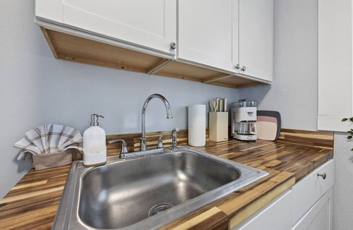 South Pensacola House | Cozy Cottage Studio in Pensacola
