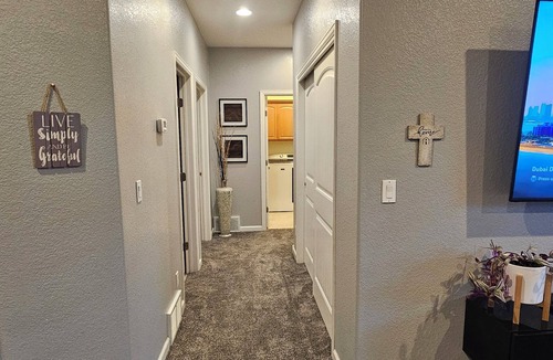 Casper House | Cozy family home in Caspers finest neighborhood