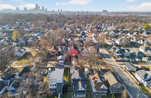 Near Eastside House | Cozy Indy Stay - Beville Ave Retreat 1