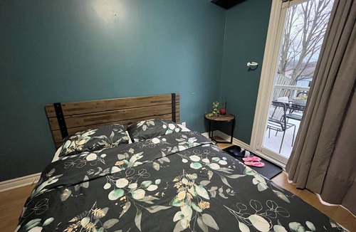 Durham Region House | Cozy Private Main Floor Suite w/Deck & Backyard