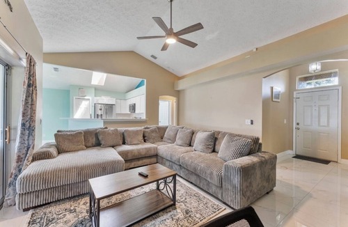 Traditions House | Cozy Quiet 3 BR 2 BA Near I-95!