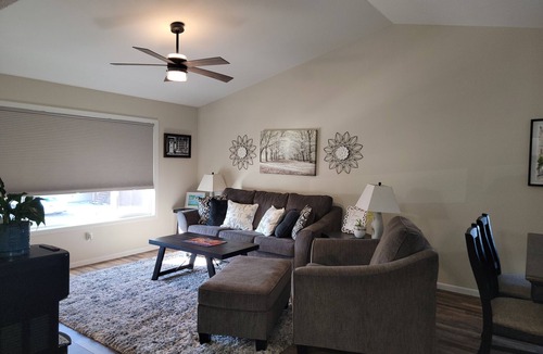 Rapid Valley House | Cozy, quiet home on the east side of Rapid City, a perfect, relaxing getaway!