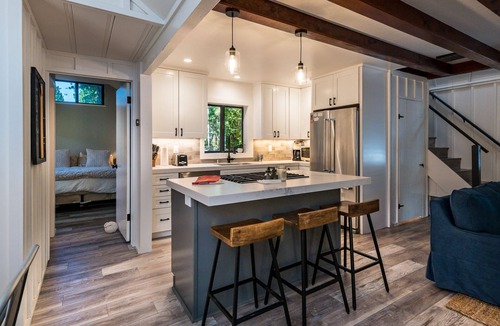 Sunnyside House | Cozy Updated Tahoe Park Gem! Pet Friendly!