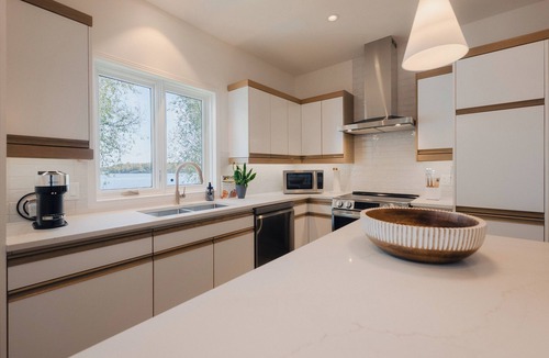 Martintown Apartment | Cozy, Waterfront, Dock, Fire pit, boat launch, gourmet kitchen, BBQ, fruit trees