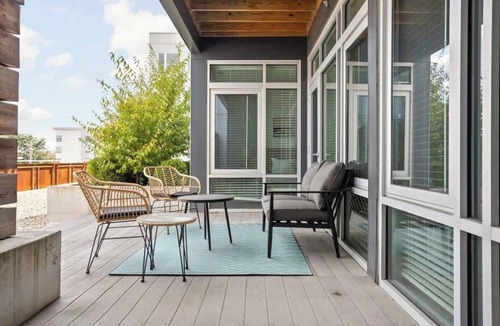 Downtown Indianapolis Apartment | CozySuites 2BD Bottleworks Indianapolis #2