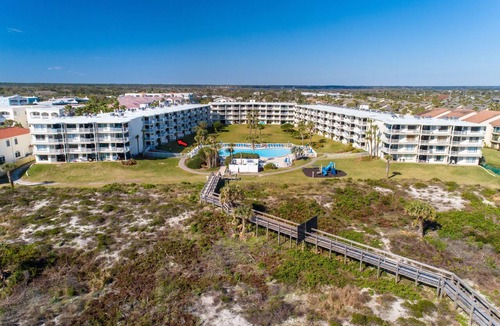 Butler Beach Condo | CRC 1106 - Ground Floor Condo Close to Pool and Spa