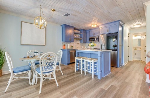Dauphin Island House | Creekfront Dauphin Island Cottage: Walk to Gulf!