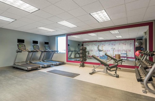 Wayne Hotel | Crowne Plaza Indianapolis-Airport by IHG