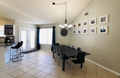 St. Augustine House | Cul-de-sac Hideaway Cozy Pet-Friendly Mid-Term Stay, Short Drive to Beach