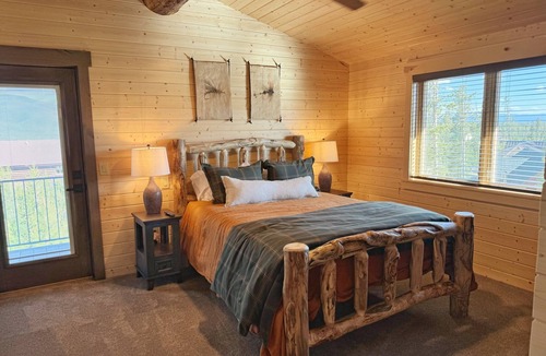 Grand Lake House | Custom log home with incredible views! True Colorado!