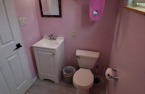 Two Rivers Cottage | Cute and Cozy 1-bedroom cottage in Two Rivers