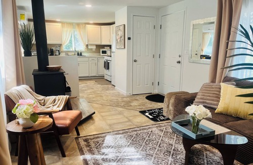 Cromberg House | Dafna, Unit 3 - Two bedroom/1 Bath stylish home
