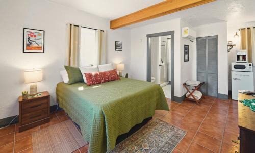Truth or Consequences House | Dam Site Lodging
