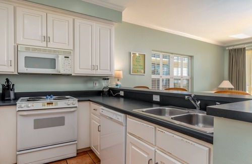 Dauphin Island Condo | Dauphin Luv - Beach Club #201 4 Bedroom Condo