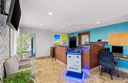 Ames Hotel | Days Inn by Wyndham Ames