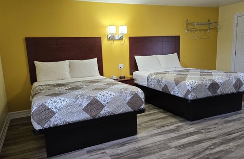 Deep River Hotel | Deep River Motel