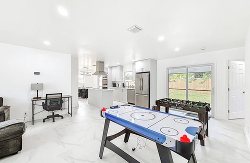 Tropic Palms House | Delray Beach Escape - Near Downtown & Beaches