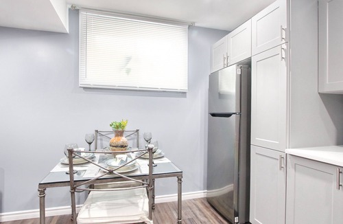 Mount Pleasant Apartment | DELUXE APARTMENT