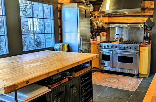Nemo Cabin | Deluxe Cabin in the Black Hills ~ Hunt ~ Hike ~ Bike ~ Ski~ UTV ~ COME & RELAX!