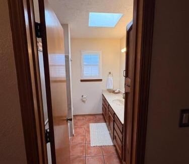 Northeast Heights House | Desert Charm Retreat with Pool Table in NE Heights