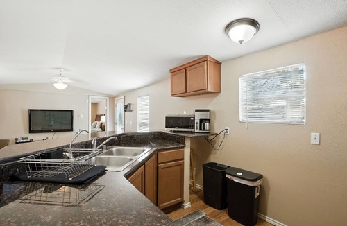Mesilla Park House | Desert Haven Cozy 2-Bedroom Mobile Home Near NMSU