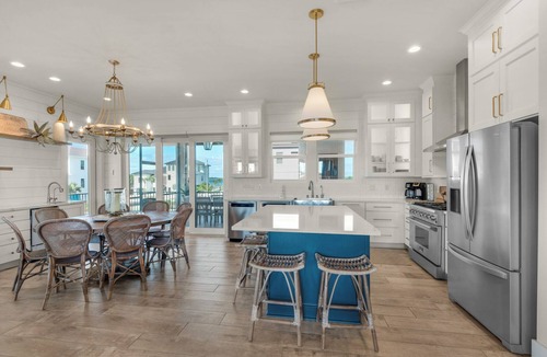 Toilla Segunda House | Destination Perfection 🌴 Luxury Beach Home w Pool + Elevator + Rooftop Views