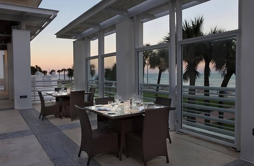 Brush - Stewarts Apartment | Direct Beach Access! City View Unit, 2 Pools!