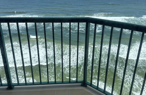 Daytona Beach Shores Condo | Direct Ocean Front Luxury Condo , DiMucci Twin Tower . 2 Bedrooms/2 Bathrooms.
