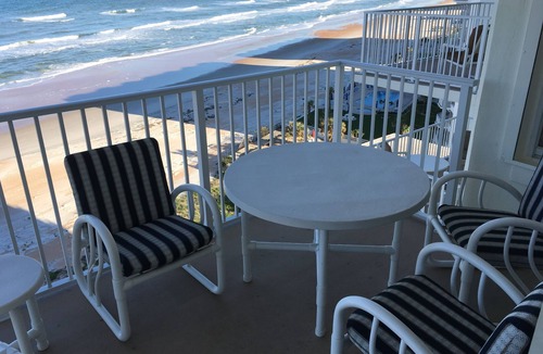 Seawinds Condo Condo | Direct Oceanfront Condo w/Free WiFi on No-Drive Beach