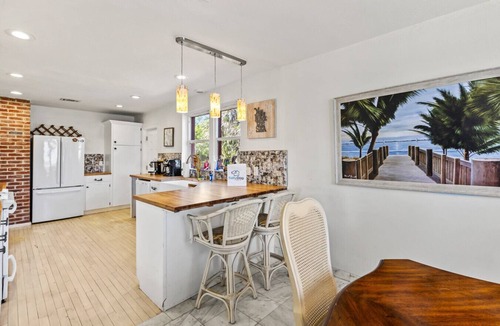 River Ridge Estates House | Direct Oceanfront Massive Home