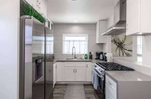 Fullerton Villa | Disneyland/Knott's, 5BR 4BA, No Tax, Large Parking