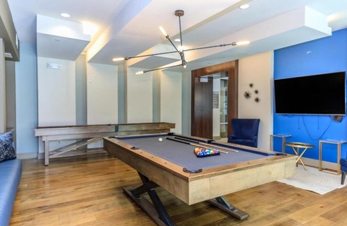 Central Business District Apartment | Distinct Houston Luxury Downtown
