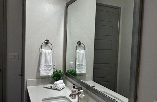 Central Business District Apartment | Distinct Houston Luxury Downtown