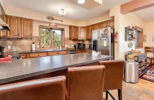 Windcliff Estates House | Divine Luxury Vacation At Windcliff 3 Bedroom Home by RedAwning