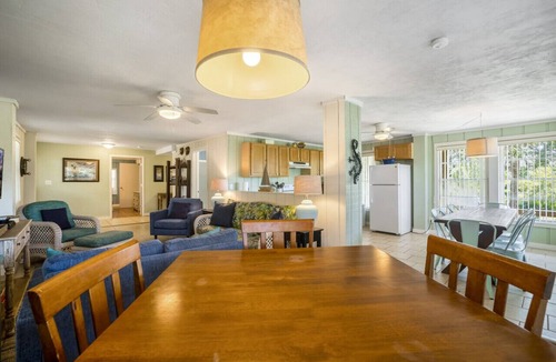 Cedar Key Cabin | Dock * Water View * Screened Deck * 2 Kitchens * Fishing Deck