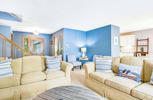 Tomahawk House | Dog-Friendly Lakefront Home w/Fireplace, Stove, Lake View, Free WiFi, Deck