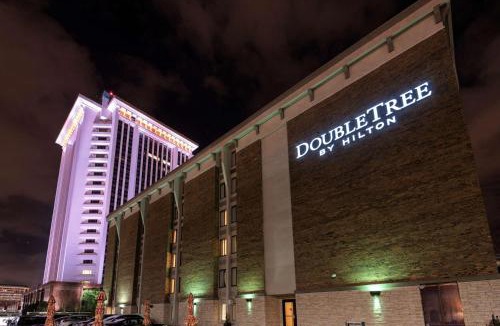 Montgomery Hotel | DoubleTree by Hilton Montgomery Downtown