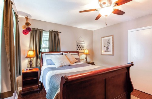 Mount Dora Cottage | Downtown Mount Dora Cottage: Walk to Everything!