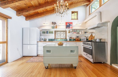 Downtown Santa Fe House | Dream LOCATION - GORGEOUS Adobe - Walk to Everything - Fireplace - King + Queen