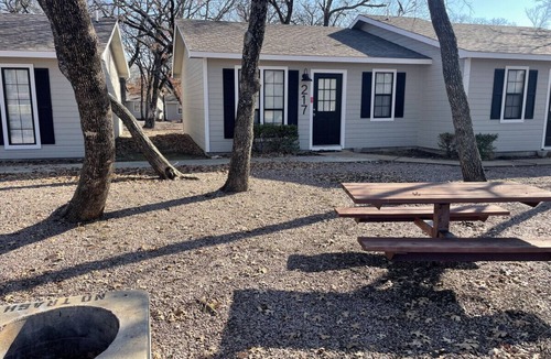 Denison Cabin | Duplex Style Cabin on Lake Texoma: Cabin 217