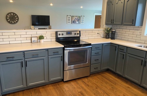 Pickett House | EAA- Clean and Spacious Country Home