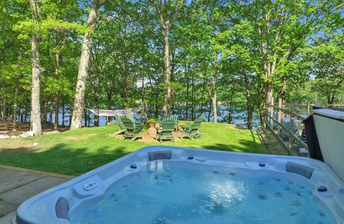 Pocono Mountain Lake House | Eagle Lake Getaway: Pool, Hot Tub, Games & Firepit Ping Pong, Foosball