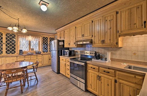 Baraboo Cabin | ‘Eagles Nest’ - Baraboo Cabin on Wisconsin River!