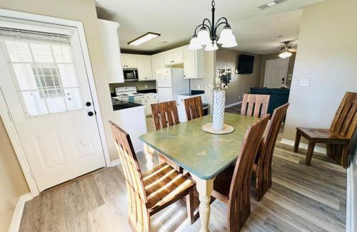 Hammond Apartment | Eastgate 18B beautiful townhouse